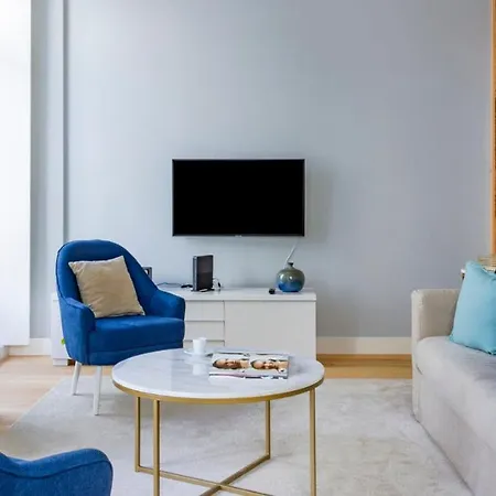 Plum Guide - Blue Creek Apartment *